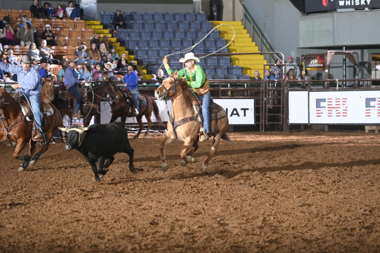 Aug_24_DelaneHaynes-ClintMcMurtry_2023_AHC_NFR-Finals_ClickThompson-0190