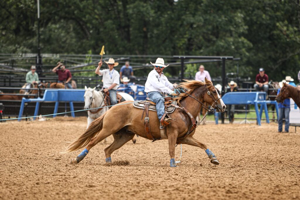Cody Johnson at the 2024 Priefert Ranch Pro Roping.